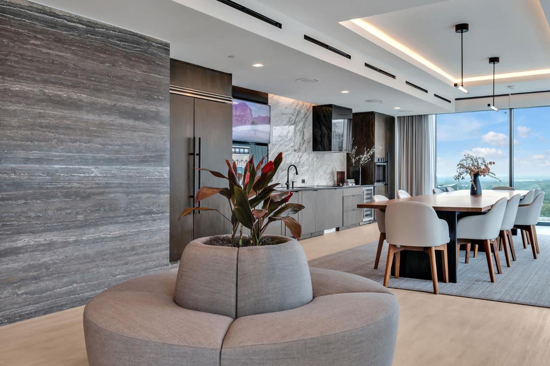 High-Rise Apt Raleigh Free Parking & Sunset View 1 Εξωτερικό φωτογραφία