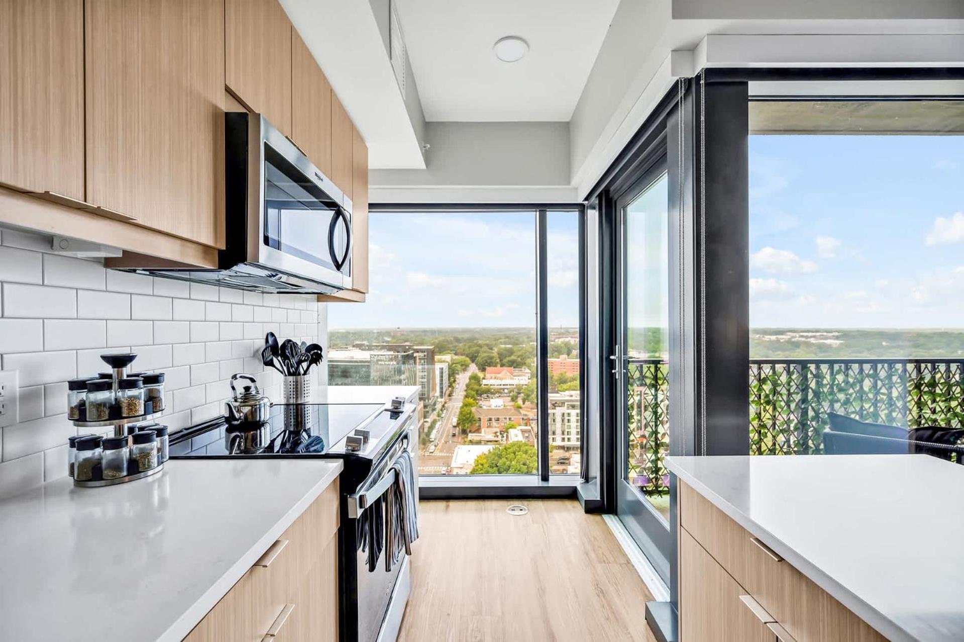 High-Rise Apt Raleigh Free Parking & Sunset View 1 Εξωτερικό φωτογραφία