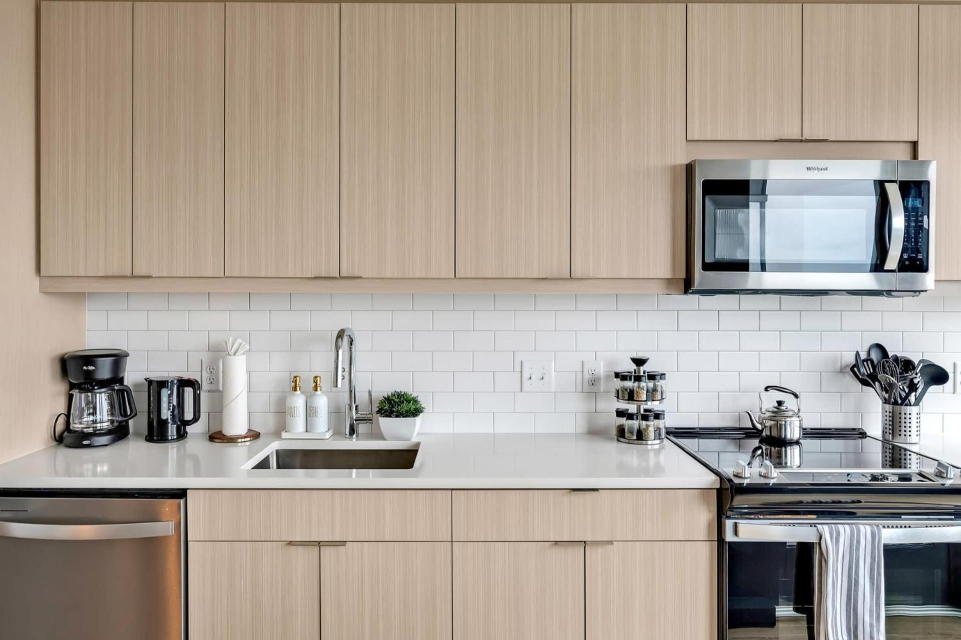 High-Rise Apt Raleigh Free Parking & Sunset View 1 Εξωτερικό φωτογραφία